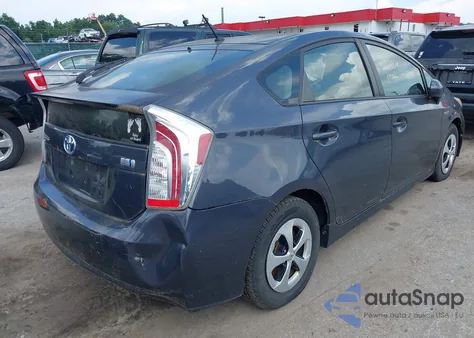 2013 Toyota Prius Two z USA, uszkodzony, nr VIN JTDKN3DU4D5693818